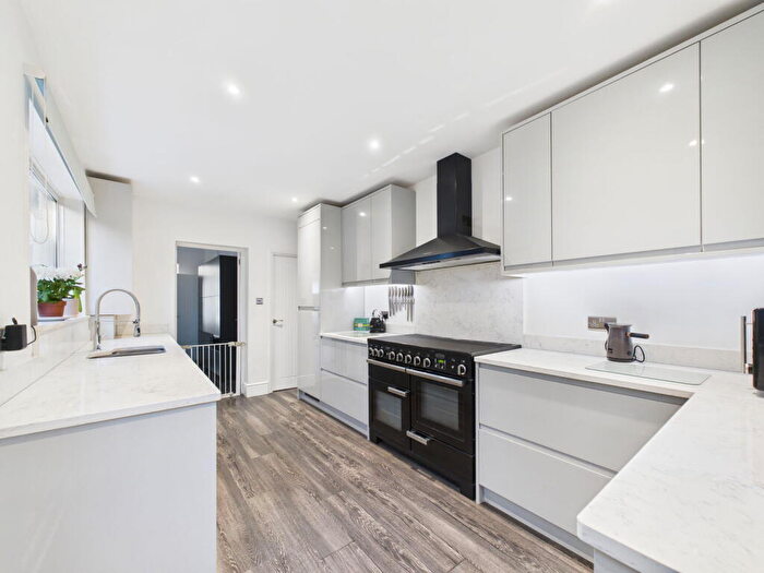 4 Bedroom Terraced House For Sale In Imperial Road, Gillingham, ME7