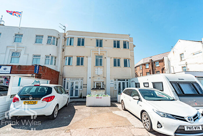 1 Bedroom Flat To Rent In Clifton Drive, Blackpool, Lancashire, FY4