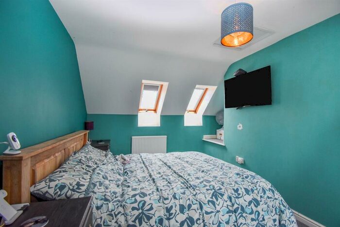 3 Bedroom Terraced House For Sale In Turnstone Drive, Scunthorpe, DN16