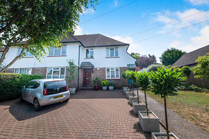 2 Bedroom Maisonette To Rent In Shawley Crescent, Epsom, KT18