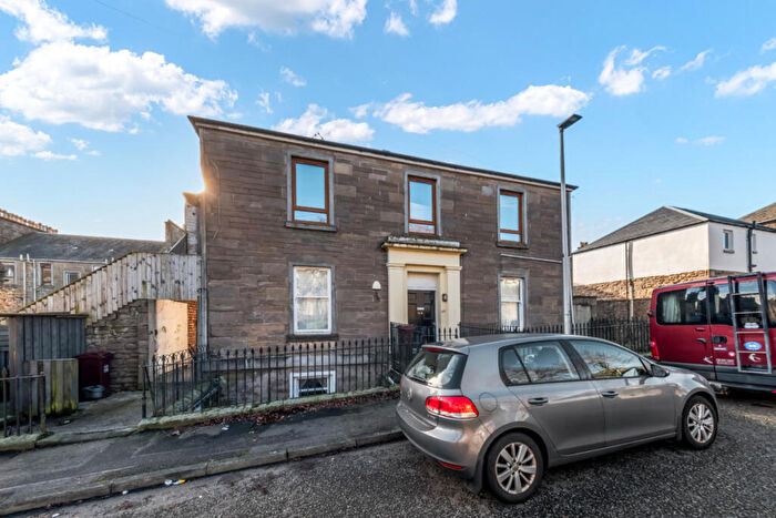 3 Bedroom Flat For Sale In Fleuchar Street, Dundee, DD2