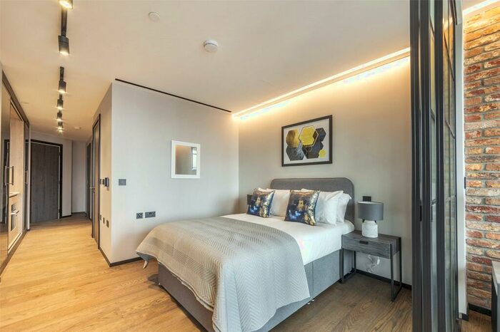 Apartment To Rent In Hewett Street, London, EC2A