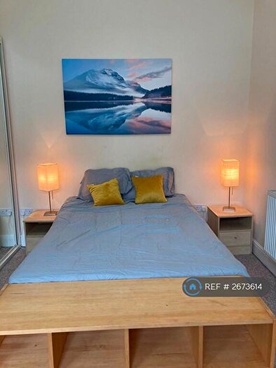 1 Bedroom Maisonette To Rent In Lincoln House, Swindon, SN1