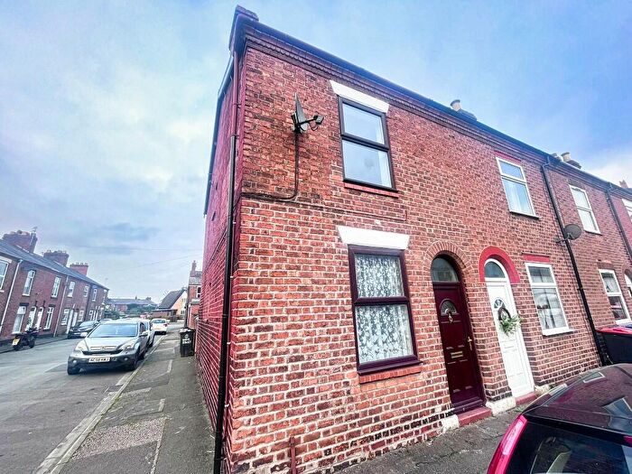 2 Bedroom End Of Terrace House To Rent In David Street, Northwich, Cheshire, CW8