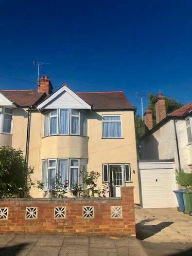 3 Bedroom Semi-Detached House To Rent In Farmstead Road, Harrow, Greater London, HA3