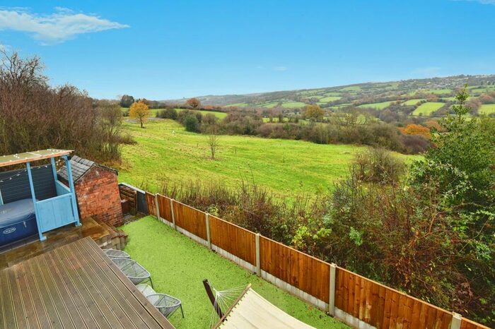 2 Bedroom Detached House For Sale In Bemersley Road, Stoke-On-Trent, Staffordshire, ST6
