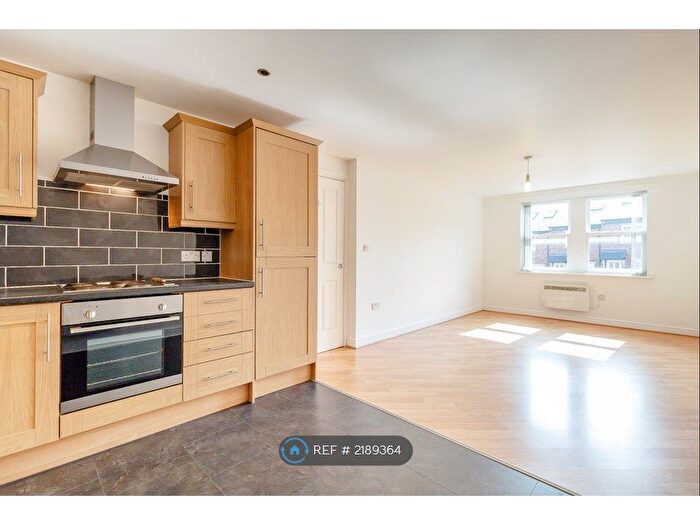 1 Bedroom Flat To Rent In Eagle Court, Conisbrough, DN12