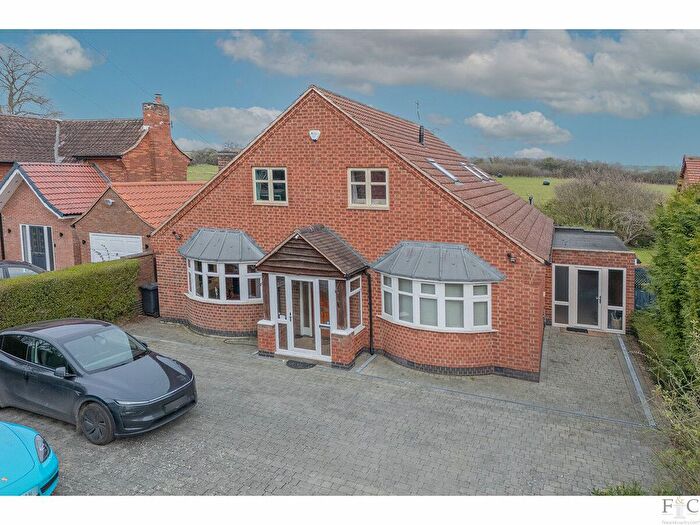 4 Bedroom Detached House For Sale In Station Road, Leicester, LE7