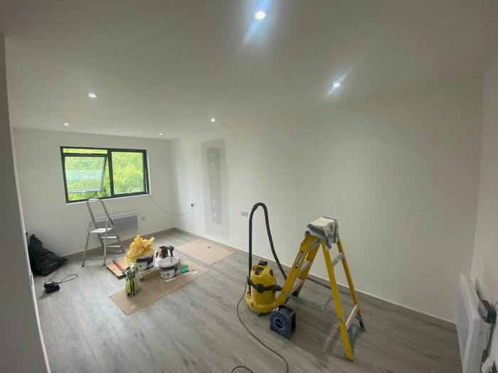 1 Bedroom Flat To Rent In 63 Sevington Road, Hendon NW4