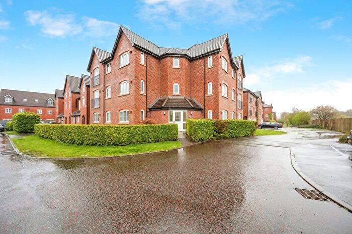 2 Bedroom Flat For Sale In Lytham Close, Great Sankey, Warrington, Cheshire, WA5