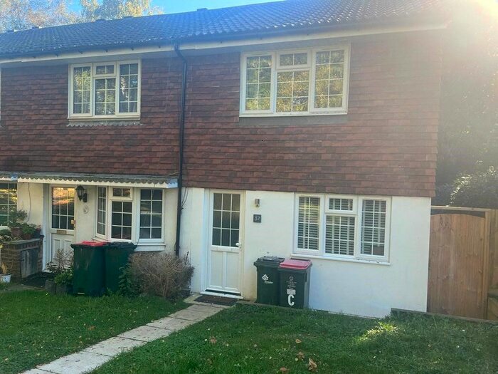 2 Bedroom End Of Terrace House To Rent In Walton Heath, Crawley, West Sussex, RH10