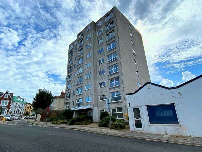 2 Bedroom Flat To Rent In Everell Court, Clarendon Road, PO4