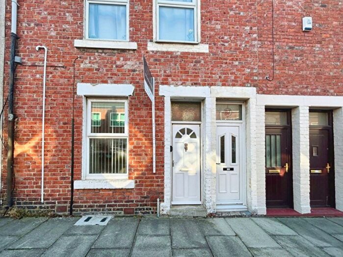 1 Bedroom Flat To Rent In Whitehall Street, South Shields, NE33