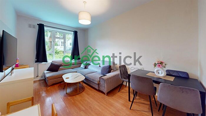 2 Bedroom Flat For Sale In Portland Rise, London, N4