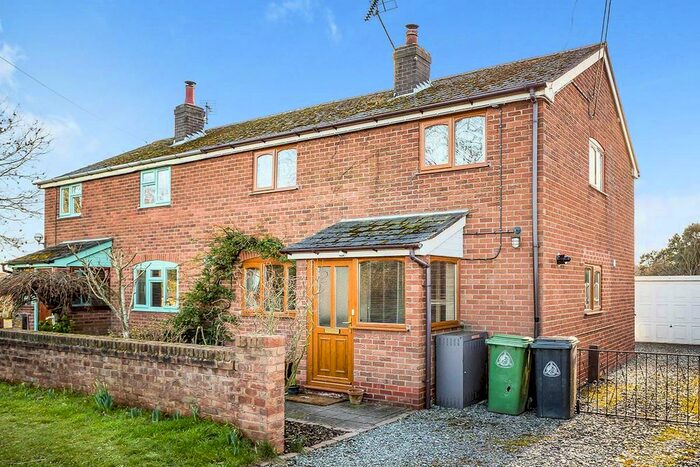 3 Bedroom Semi-Detached House For Sale In Hampton Bank, Welshampton, Ellesmere, Shropshire SY12