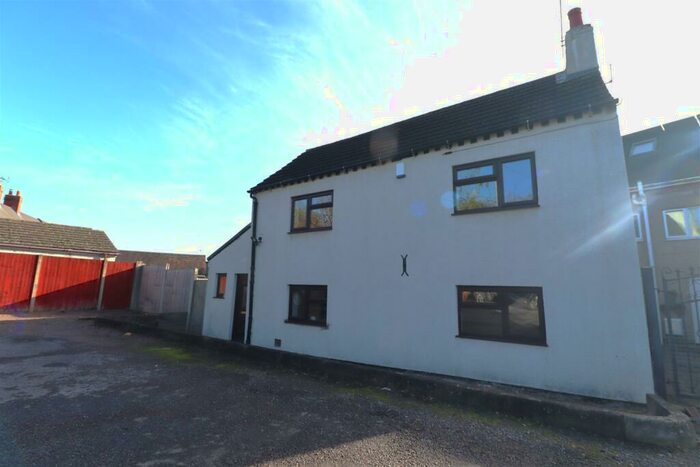 2 Bedroom Cottage To Rent In Hollybush Lane, Longford, Coventry, CV6