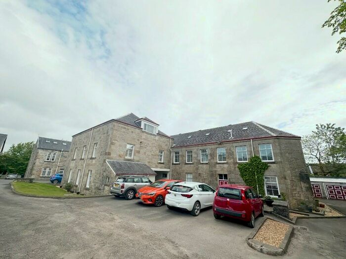 4 Bedroom Town House To Rent In Dunlop Court, Strathaven, Lanarkshire, ML10