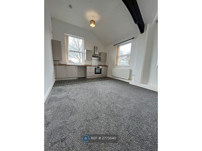 1 Bedroom Flat To Rent In Cherry Tree Place, St Helens, WA9