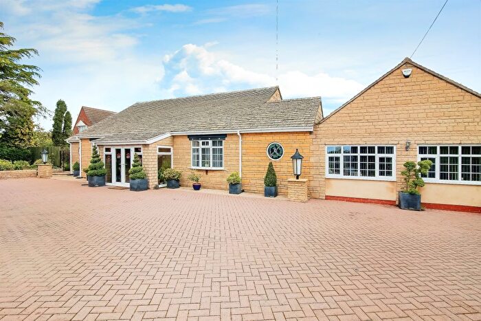 5 Bedroom Detached Bungalow For Sale In Elton Road, Stibbington, Peterborough, PE8