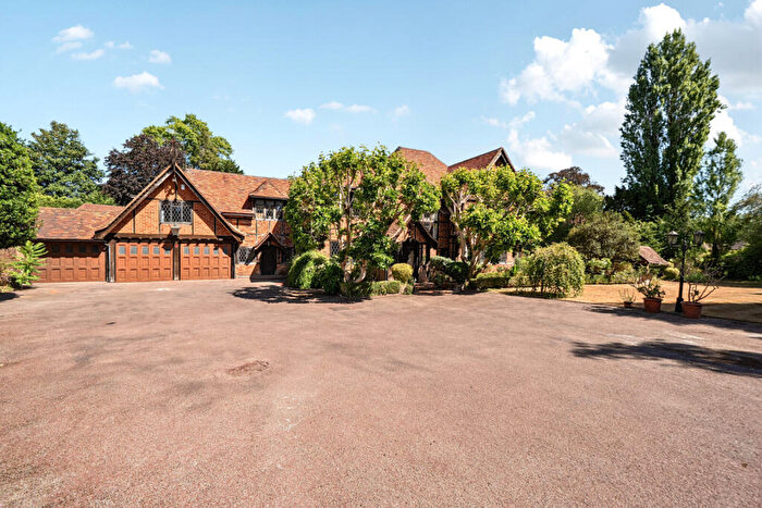 6 Bedroom Detached House For Sale In Packhorse Road, Gerrards Cross, Buckinghamshire, SL9