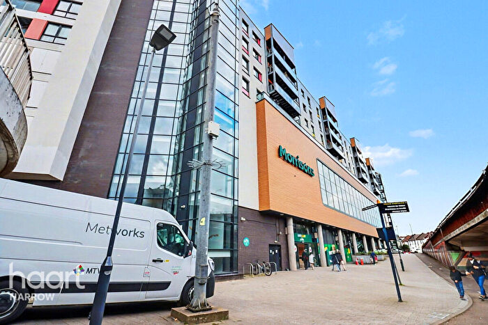 1 Bedroom Apartment For Sale In Pinner Road, Harrow, HA1