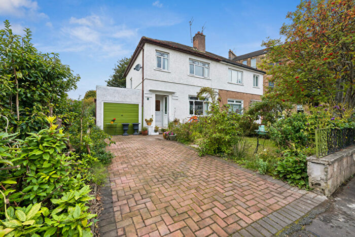 3 Bedroom Semi-Detached House For Sale In Kildary Avenue, Cathcart, Glasgow, G44
