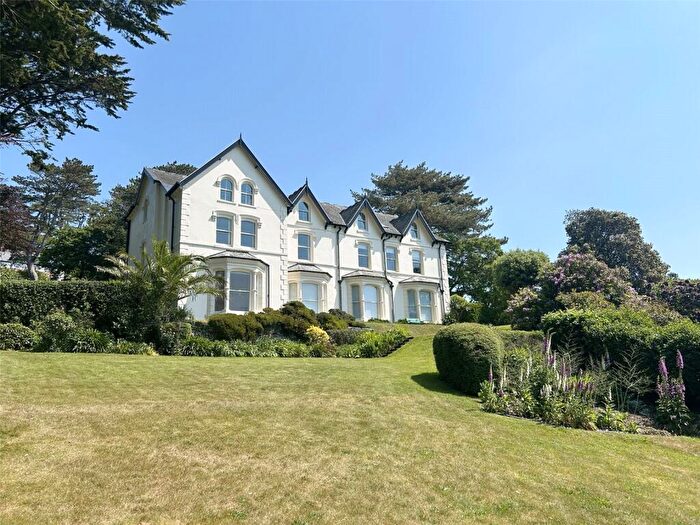 2 Bedroom Flat For Sale In Aberdyfi, Gwynedd, LL35