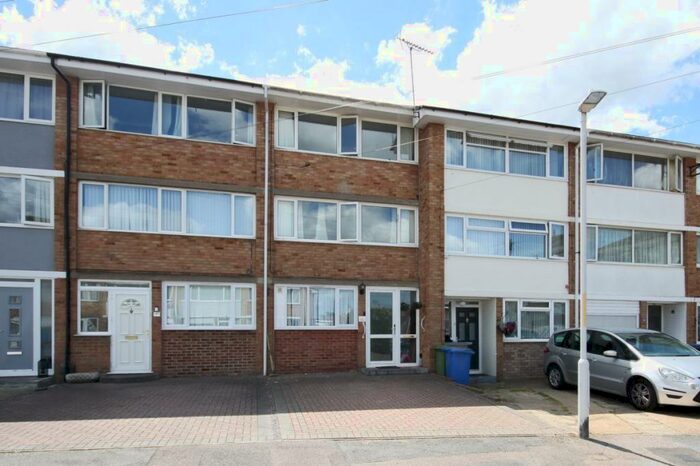 House To Rent In Millfield, Sittingbourne, ME10