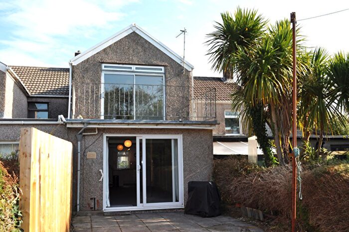2 Bedroom Terraced House For Sale In Killan Road, Dunvant, Swansea, SA2