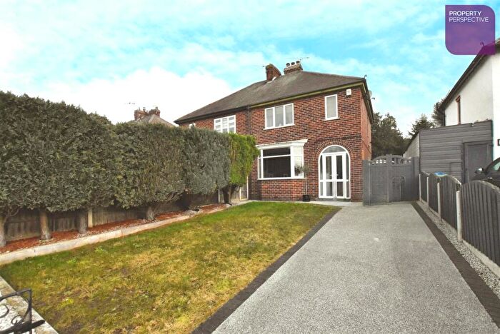 3 Bedroom Semi Detached House For Sale In Carlton Road, Worksop, S81