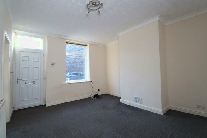 2 Bedroom Terraced House To Rent In Hembrigg Terrace, Morley, LS27