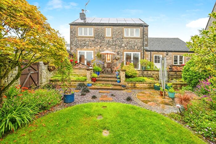 3 Bedroom Detached House For Sale In Green View, Brassington, Matlock, DE4