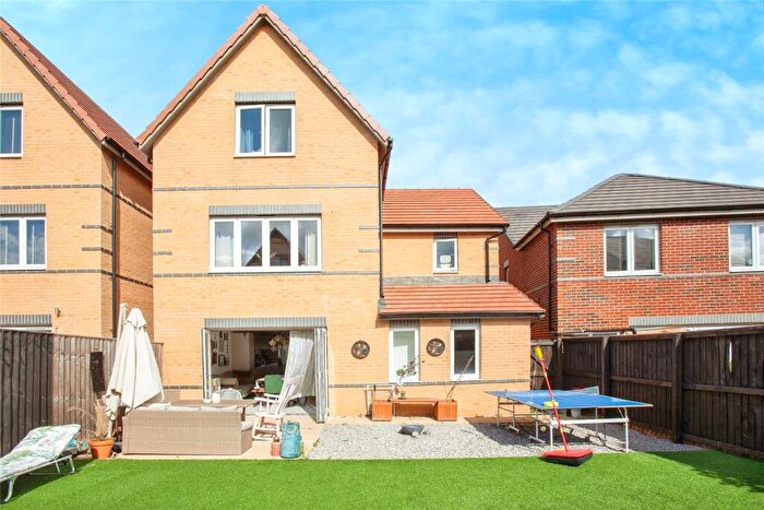 4 Bedroom Detached House For Sale In Snowdrop Gardens, Carlton-in-Lindrick, Worksop, Nottinghamshire, S81