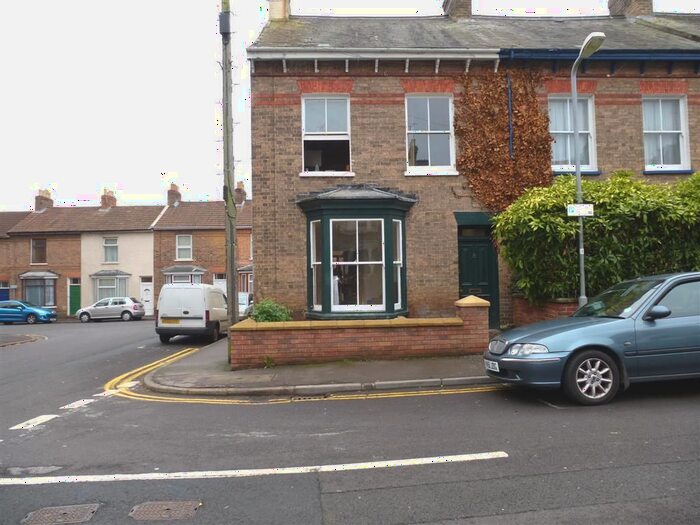 1 Bedroom Flat To Rent In Church Street, Taunton, TA1