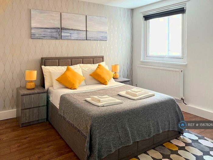 1 Bedroom Flat To Rent In Hamilton House, London, E3