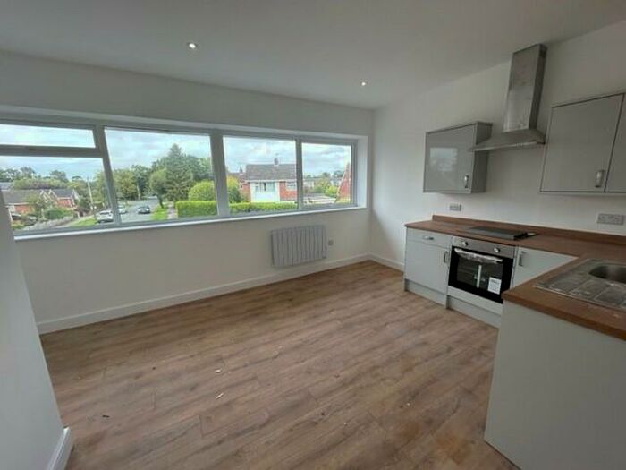 2 Bedroom Flat To Rent In Weston Grove, Upton, CH2