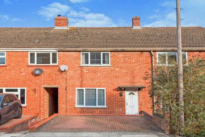 2 Bedroom Terraced House To Rent In Springfield Road, Wantage, OX12