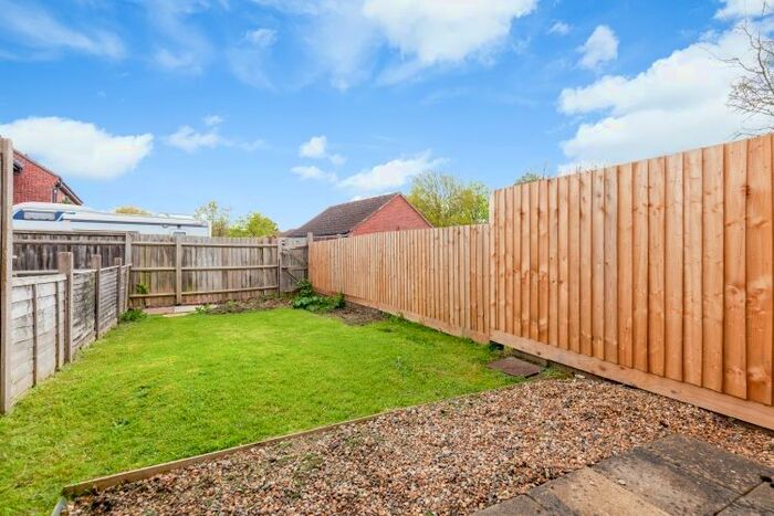 2 Bedroom Semi-Detached House To Rent In Denton Close, Oxford, OX2