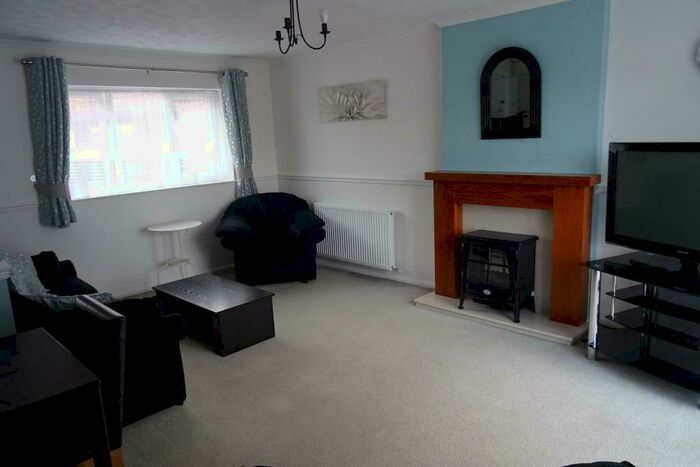 1 Bedroom Flat To Rent In Halyard Croft, Hull, HU1