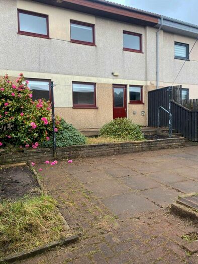 3 Bedroom Terraced House To Rent In Coll Place, Petersburn, Airdrie, ML6