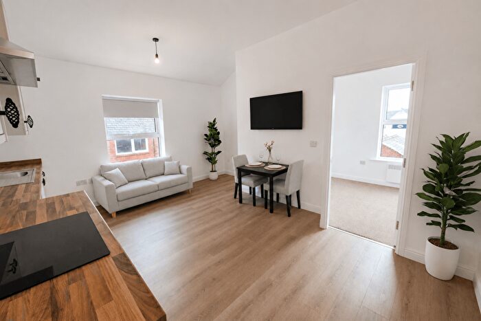 1 Bedroom Flat To Rent In Central Buildings, Hall Street, LL14