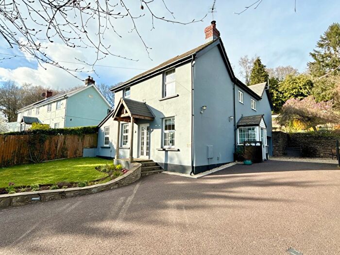 5 Bedroom Detached House For Sale In Monkswood, Usk, NP15