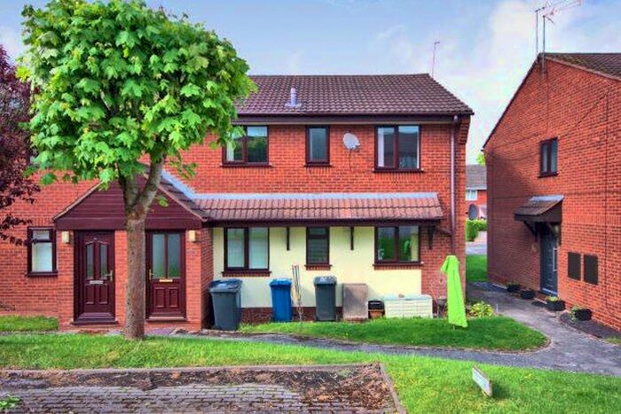 2 Bedroom Maisonette To Rent In Highfields, Burntwood, WS7