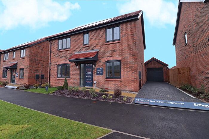 4 Bedroom Property For Sale In Blenheim Avenue, Brough, HU15