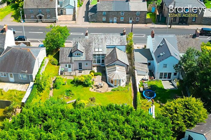 5 Bedroom Detached House For Sale In Crowlas, Penzance, Cornwall, TR20