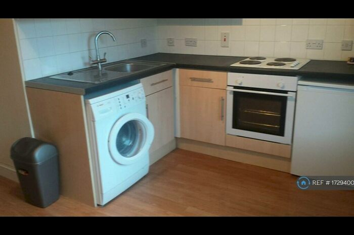 1 Bedroom Flat To Rent In Liverpool Road, Stoke-On-Trent, ST4