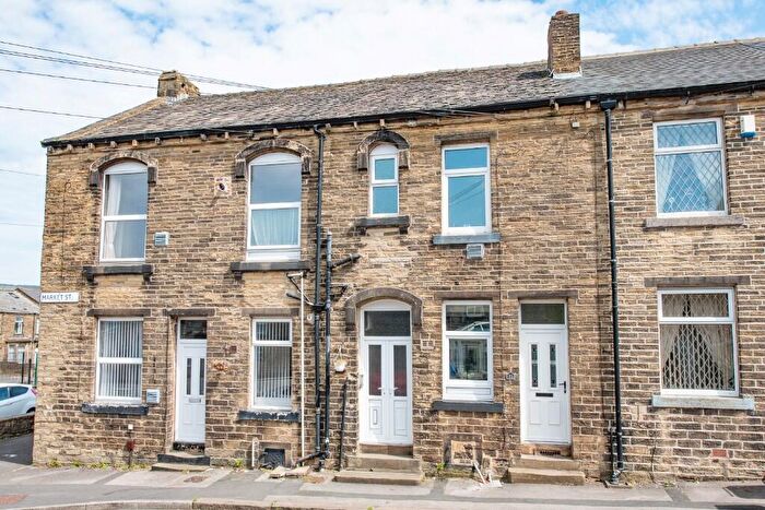 2 Bedroom Apartment To Rent In Market Street, Steeton, BD20