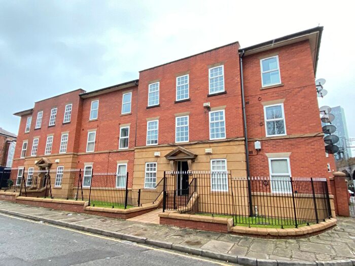 2 Bedroom Flat To Rent In Woollam Place, Liverpool Road, Manchester, M3