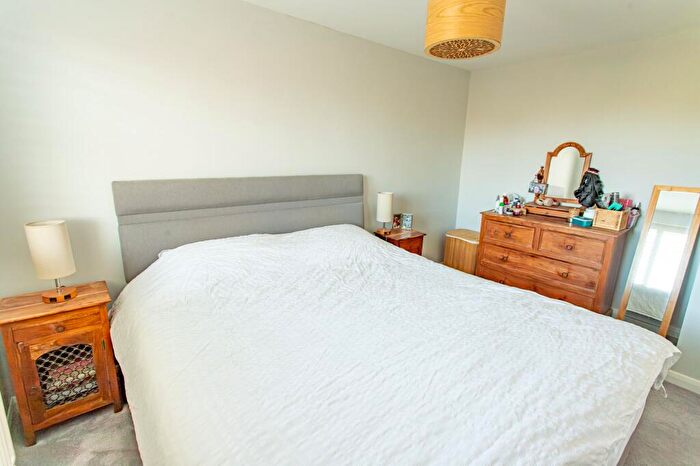 3 Bedroom Terraced House For Sale In De Havilland Way, Christchurch, BH23