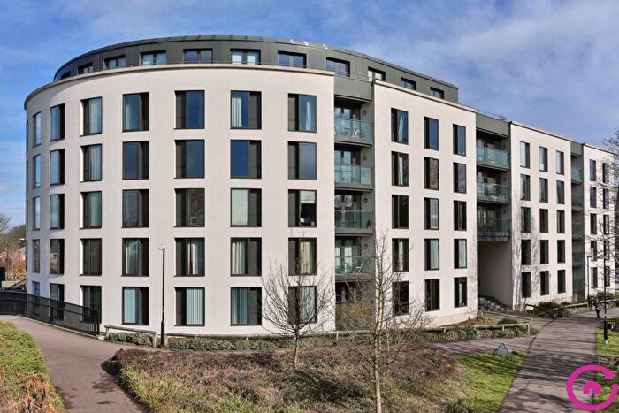 2 Bedroom Property To Rent In Honeybourne Way, St. James Walk Honeybourne Way, GL50